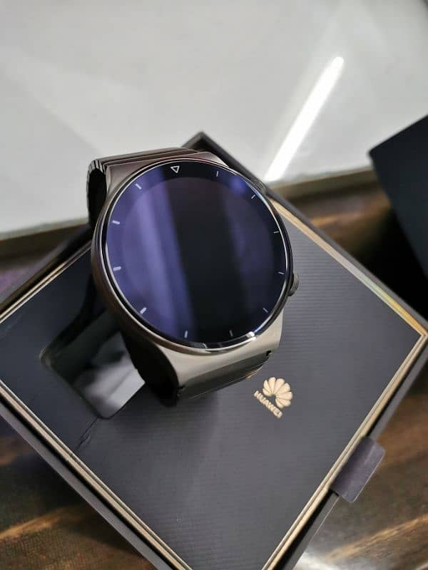 Huawei watch G2 2 pro taitanium brand new 10