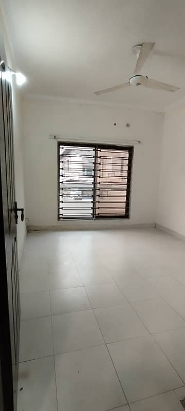 Upper Portion for Rent 3