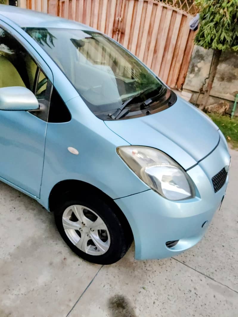 Toyota Vitz 2007 4