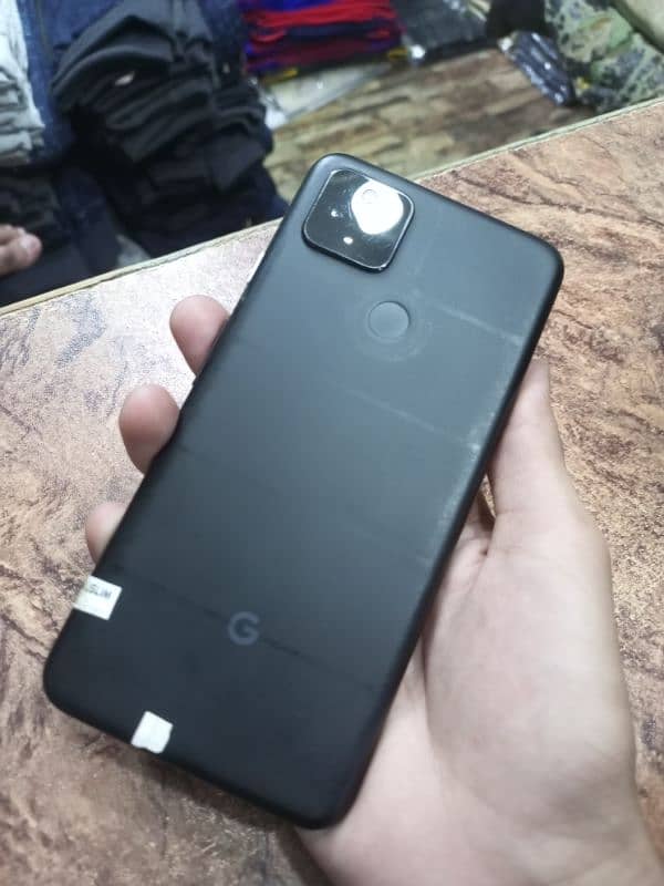 Google pixel 4a 4