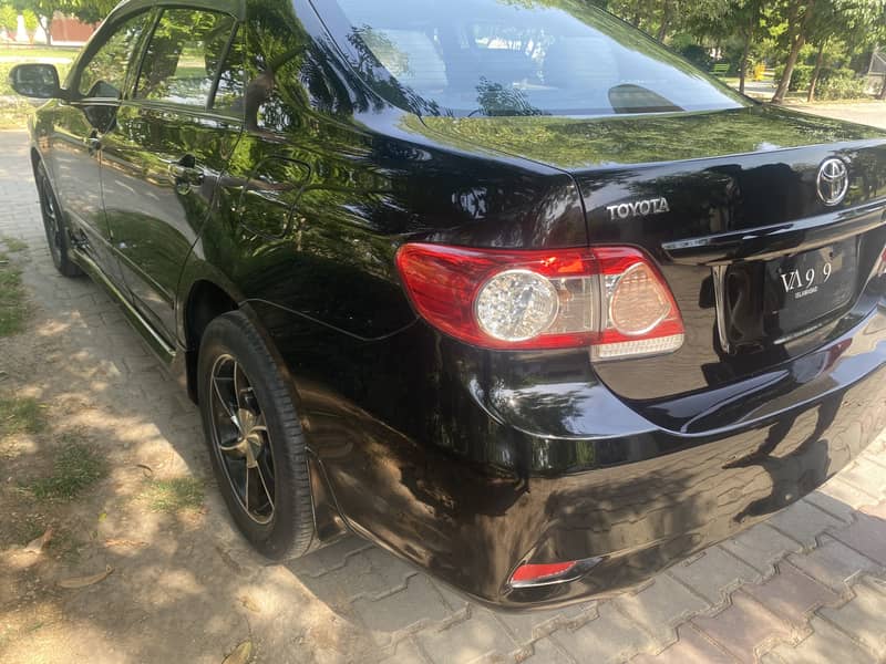 Toyota Corolla GLI 2013 14