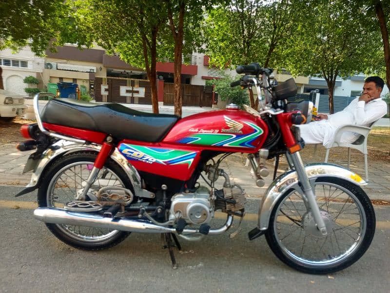 CD 70 bike 11