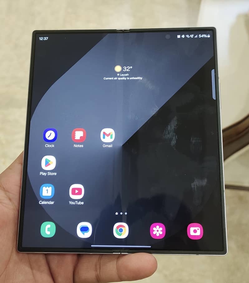 Samsung Galaxy Fold 6 256GB Silver Non-PTA 0