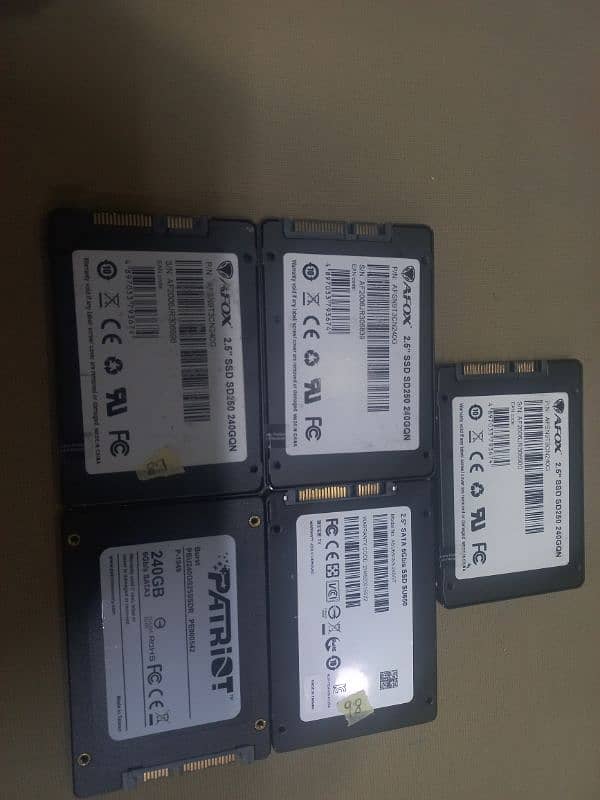 Ssd 240gb. 1