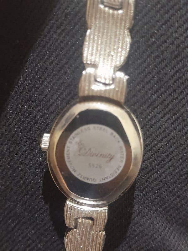 woman watch 3