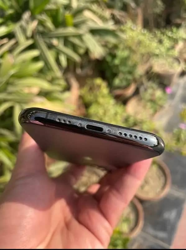 iphone 11 pro jv non pta 4