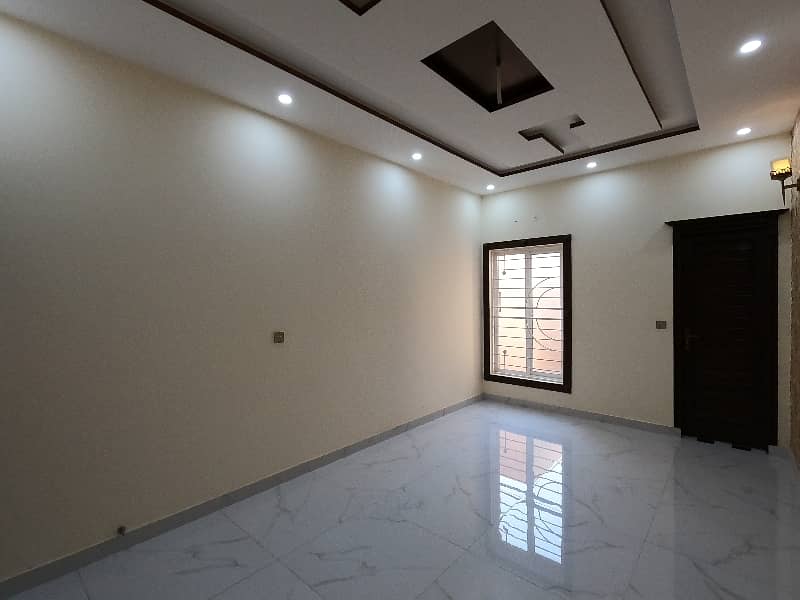 Ideal Prime Location 10 Marla House Available In Johar Town Phase 1 - Block F2, Lahore 26