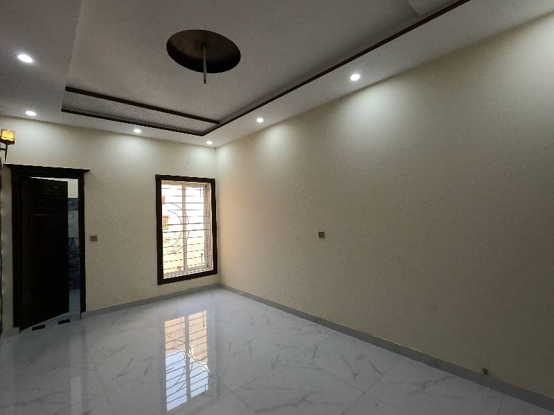 Ideal Prime Location 10 Marla House Available In Johar Town Phase 1 - Block F2, Lahore 29