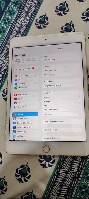 iPad Apple tab mini 4 PTA approved 16GB never open 6