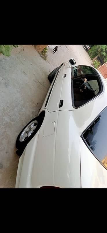 Suzuki Baleno 2000 8