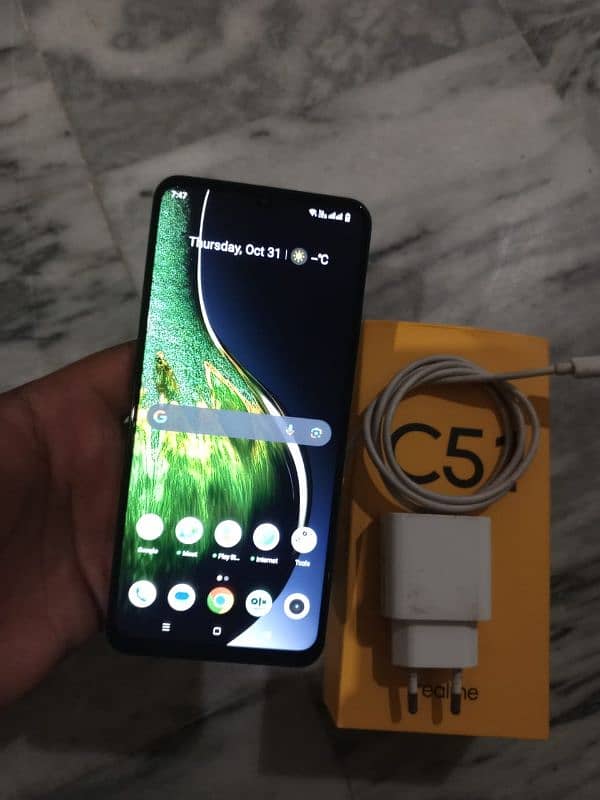 Realme C51. . . 4/64. . . . . 03281731203 6