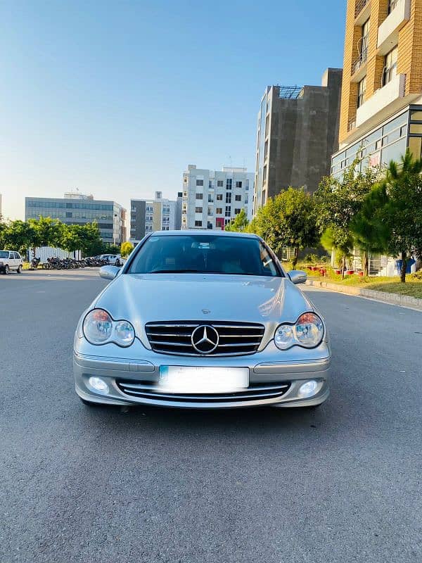 Mercedes C Class 2006 0