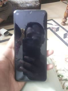 Is the Honor 200 5G 10by 10 condition 3 month use non pta .