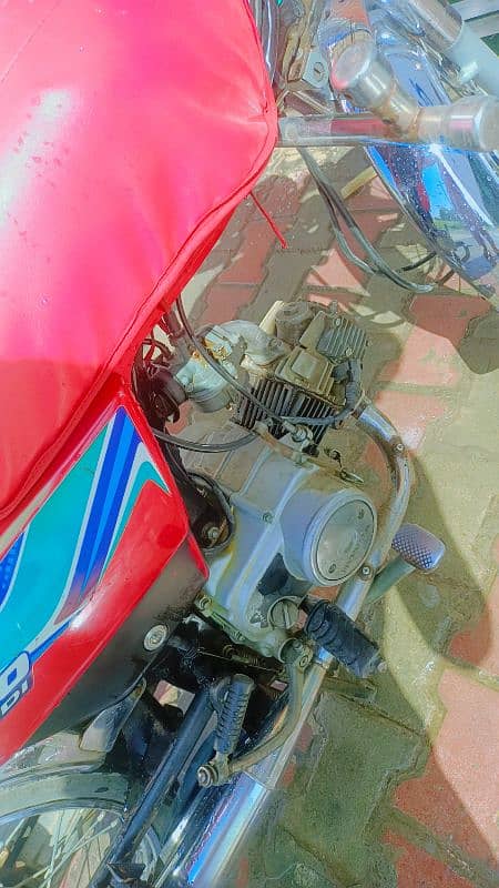 Honda 70 in good condition 4