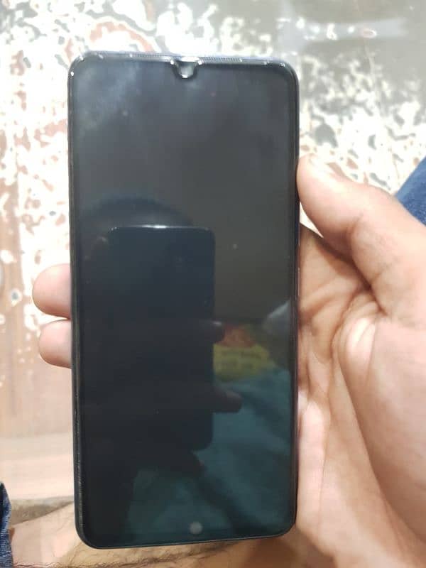 vivo v21.8+4/128 1