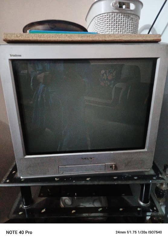 tv new condition best quality 0