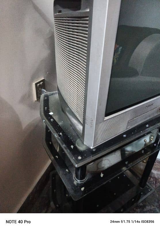 tv new condition best quality 1