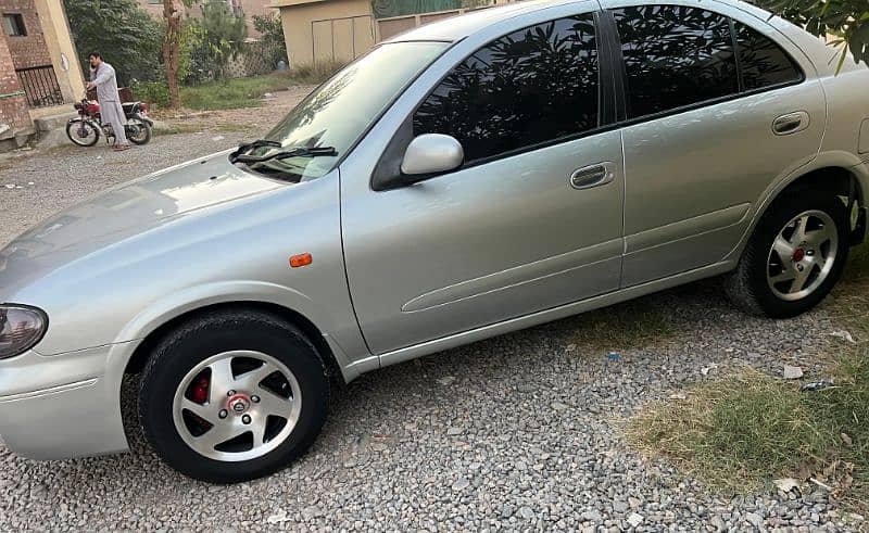 Nissan Sunny Ex Saloon 1.6 (CNG) 2