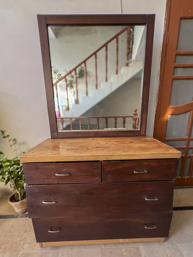 Dressing Table with mirror 1