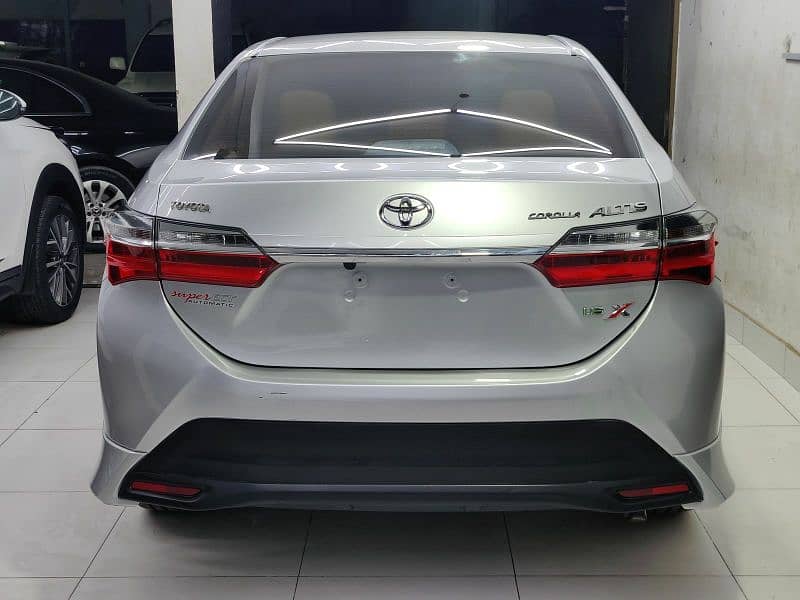 Toyota Corolla Altis 2022 3