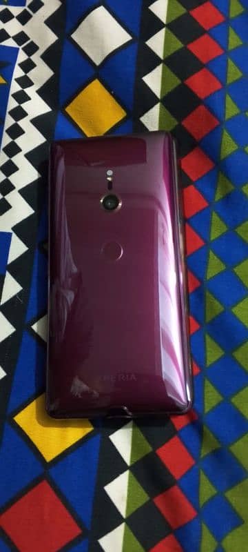 Sony experia XZ 3.4/64 Gaming phone 2