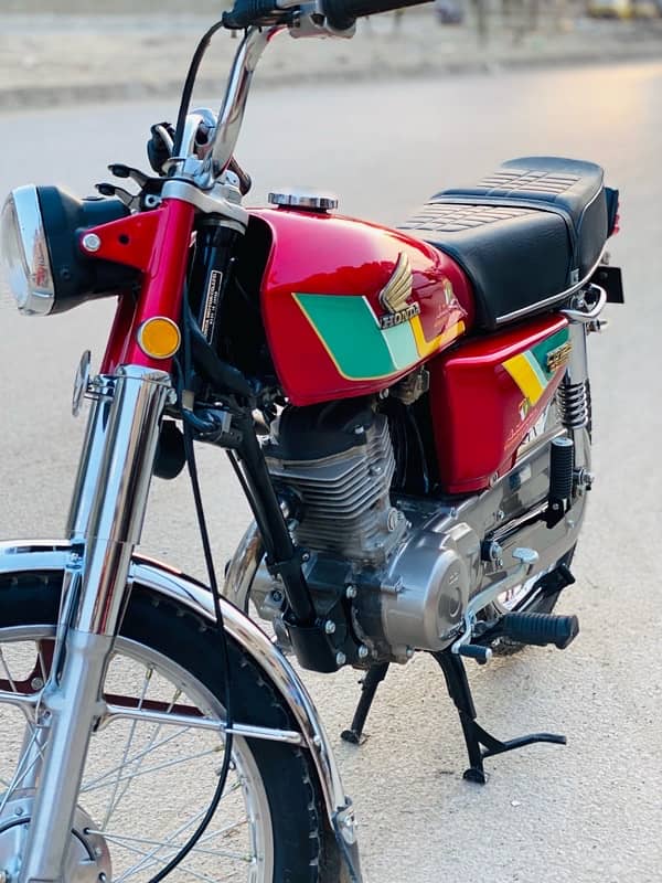 Honda cg125 6