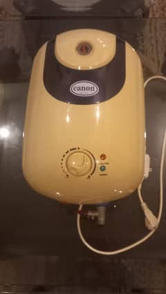 electric water heater in great condition