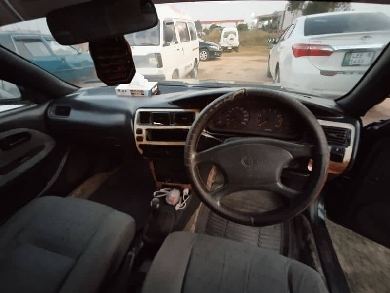 Toyota Corolla 2.0 D 1999 10