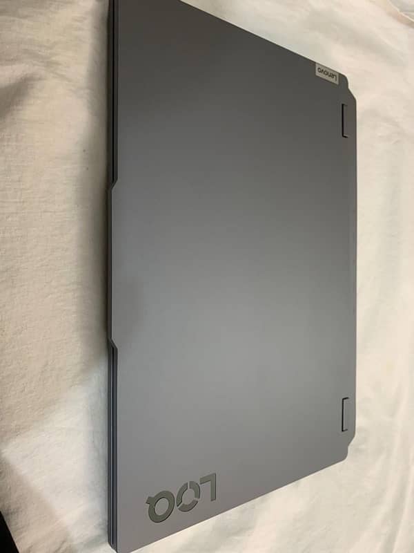 Lenovo Ryzen 7 7435 HS Gaming Laptop with warranty 9