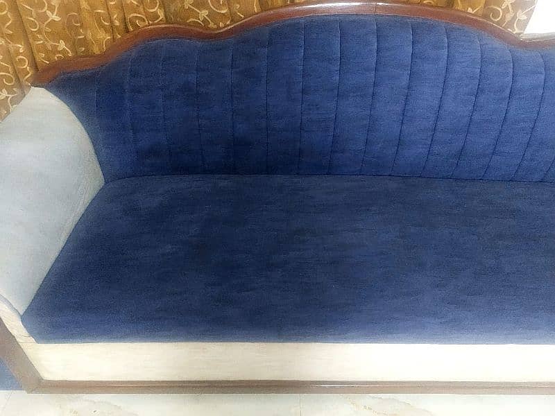 3 seater sofa, 2