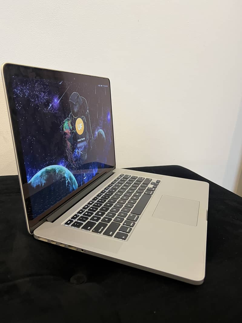 MacBook Pro (2015) 4