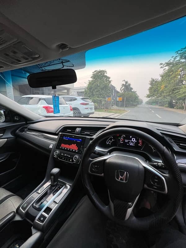 Honda Civic Oriel 2018 0