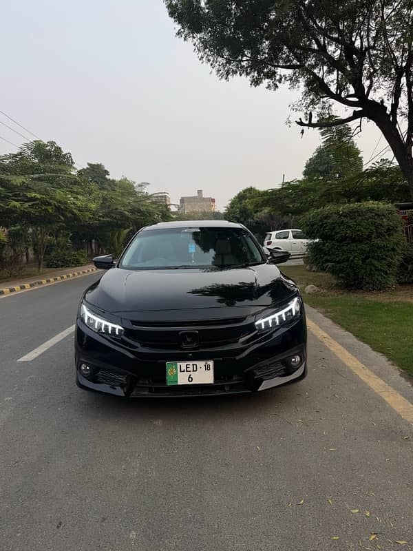 Honda Civic Oriel 2018 9