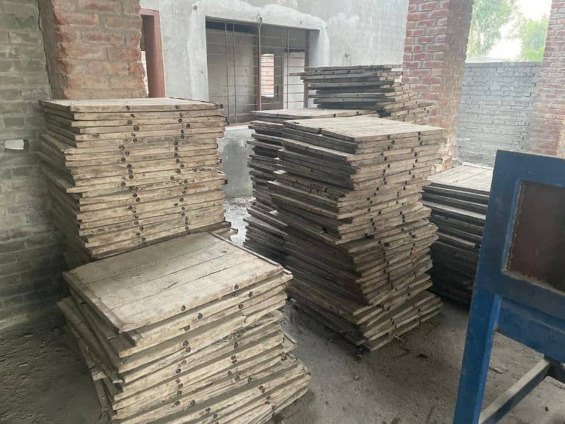 Concrete tuff tiles, bricks, etc. machine 7