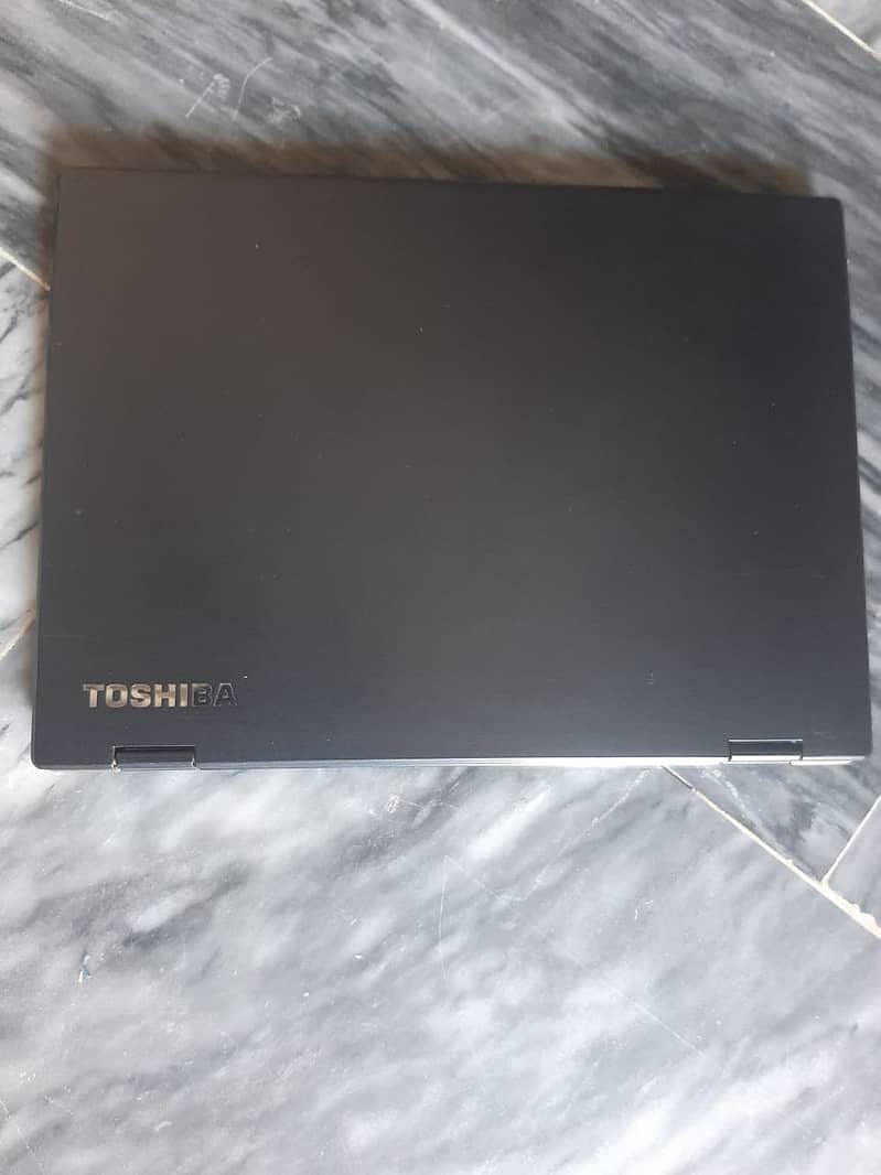 Toshiba Portege x20w-d (i5-7th Gen 16 Gb ram 256 ssd Touch rotatable) 3