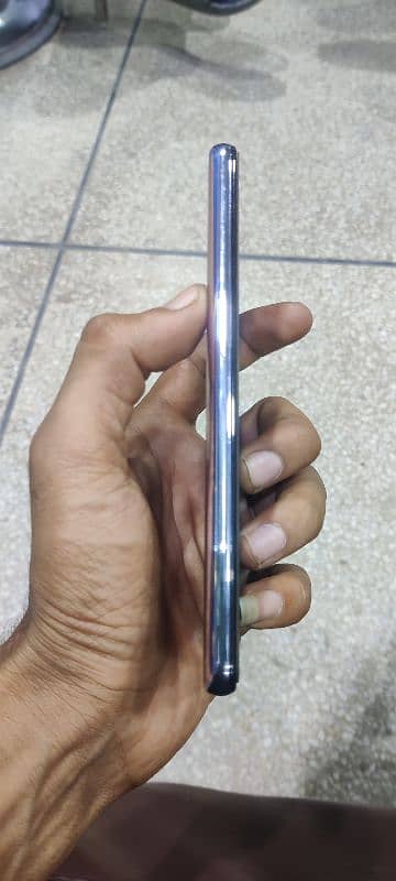 One Plus 9 8GB 128GB All ok 5