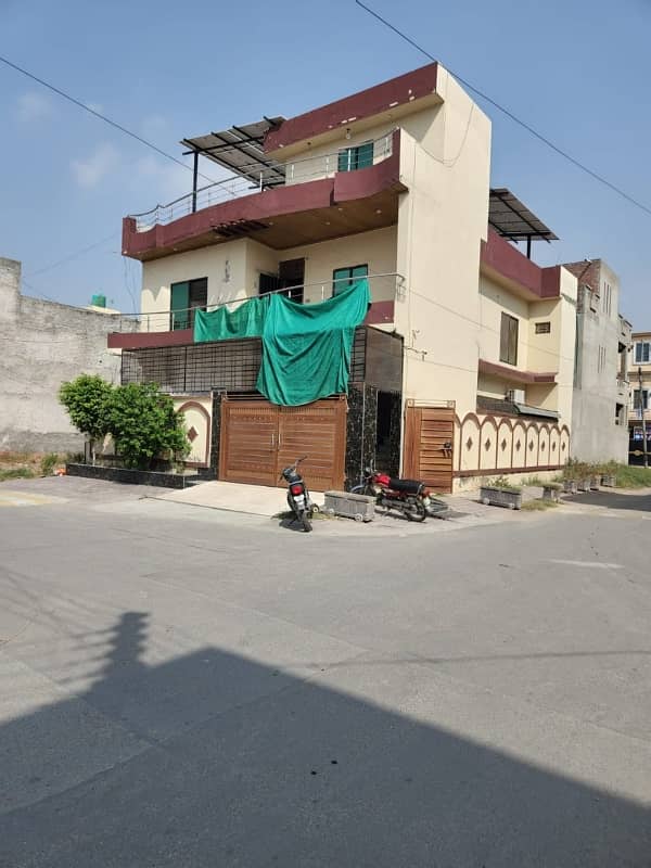 Lavish Beautiful Corner Double Story House Available For Sale Reasonable Price in F Block Alrehman Garden Phase 2 2