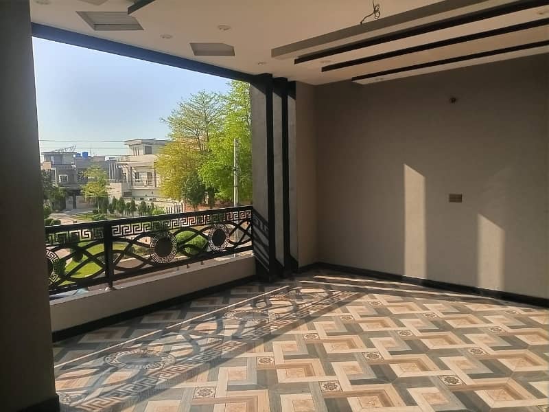 Facing Park Lavish Beautiful Double Story House Available For Sale in E Block Alrehman Garden Phase 2 8