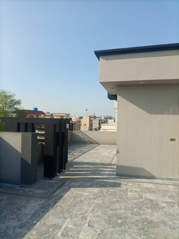 Facing Park Lavish Beautiful Double Story House Available For Sale in E Block Alrehman Garden Phase 2 17