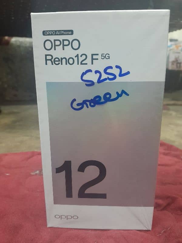 Oppo Reno 12F 12/256 5G  Box pack 4