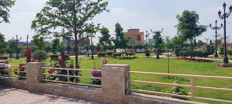 Prime Location Plot File Available For Sale Reasonable Price In West Marina Block Alnoor Orchard Lahore 4