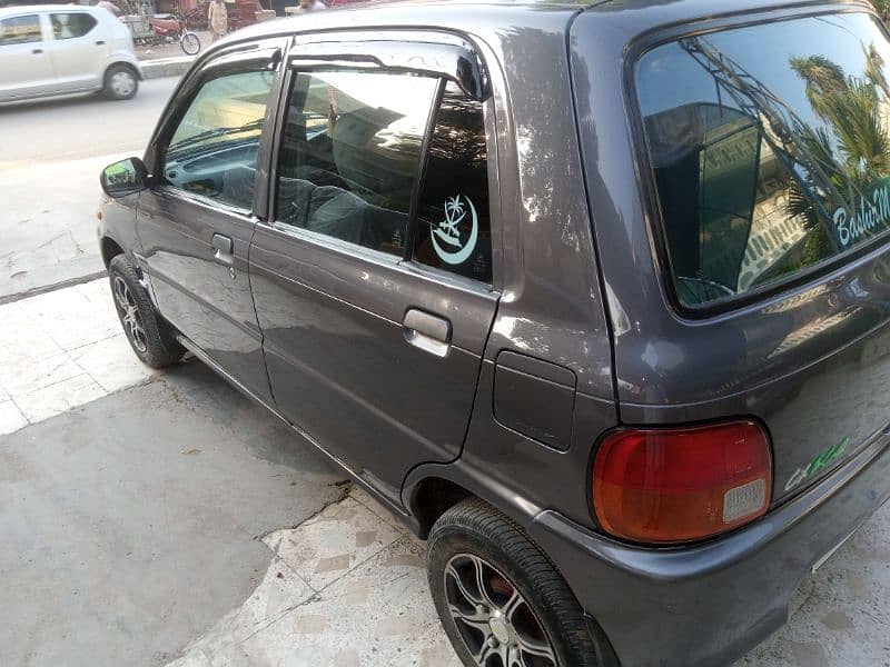 Daihatsu Cuore 2011 gari ki condition bhut achi hn 6