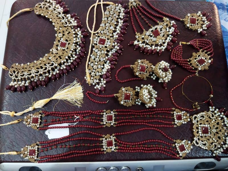 Bridal Jewellery Set | 2 hrs Used Only 1