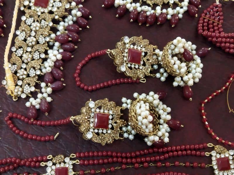 Bridal Jewellery Set | 2 hrs Used Only 2