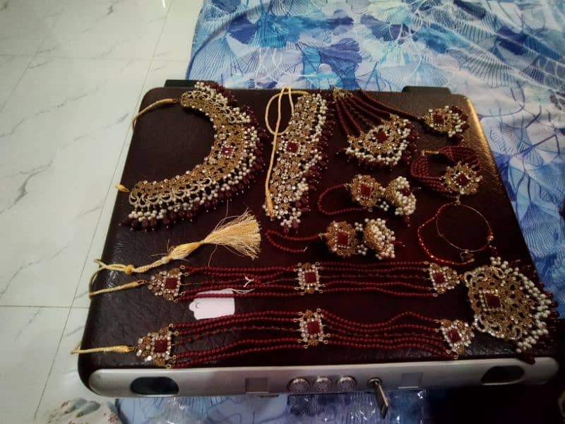 Bridal Jewellery Set | 2 hrs Used Only 8