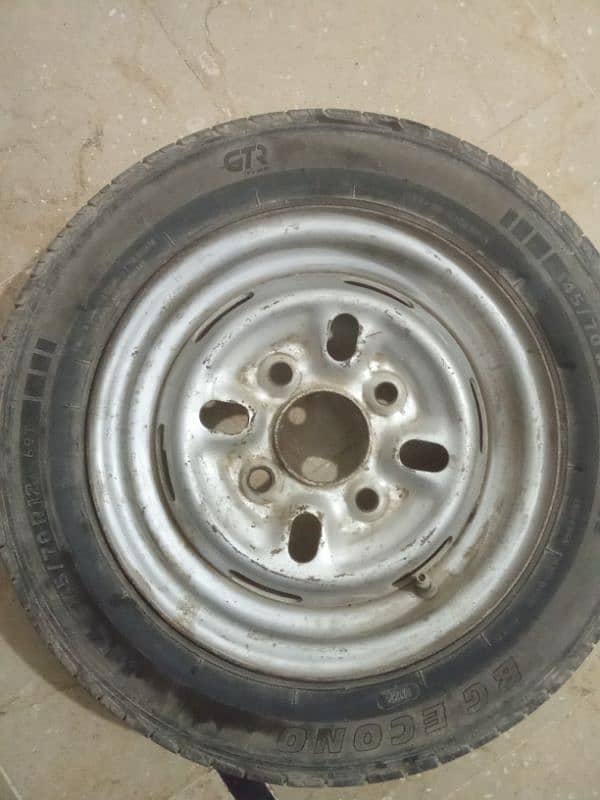 tyre used 0