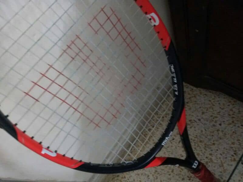 100% original Wilson racket 4