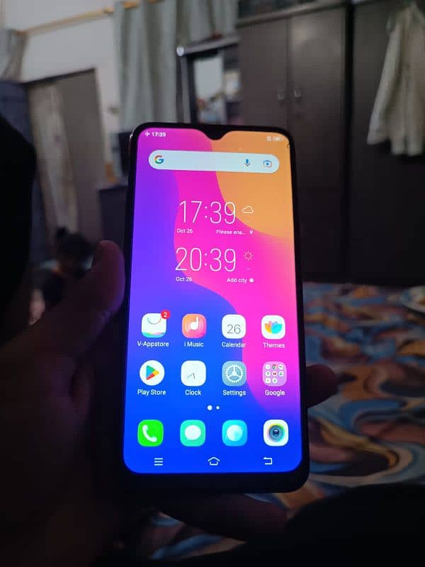 vivo kit hai 6gb 128gb hai 1