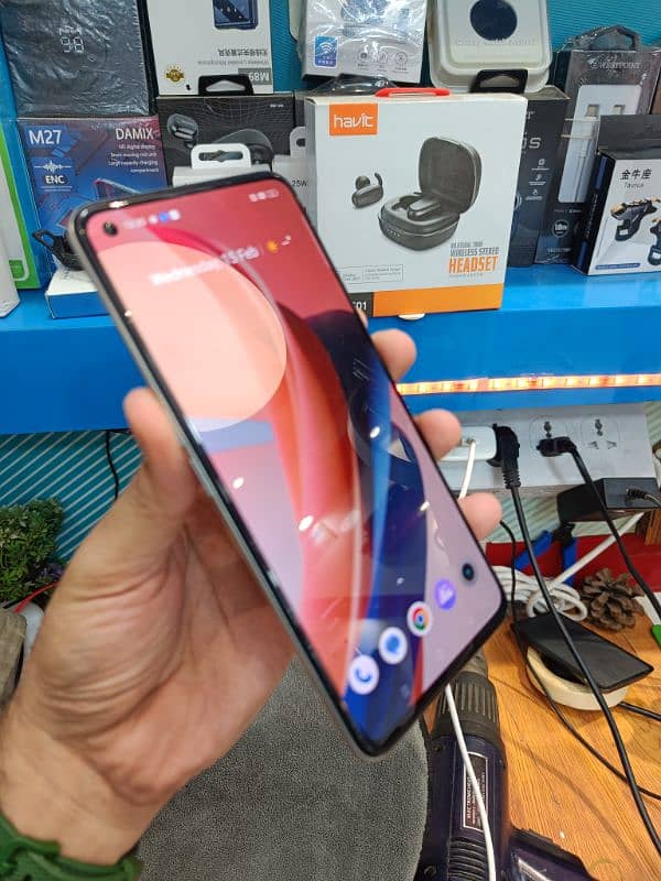 Realme GT2 12/256. 10