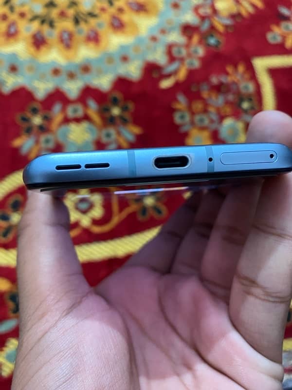 OnePlus 9r 8/128 Imei changed Back lil crack but not visible 8